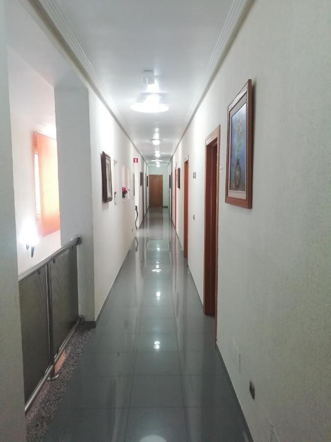 Bayo Lirola Hotel Balisa Nijar Ngoại thất bức ảnh
